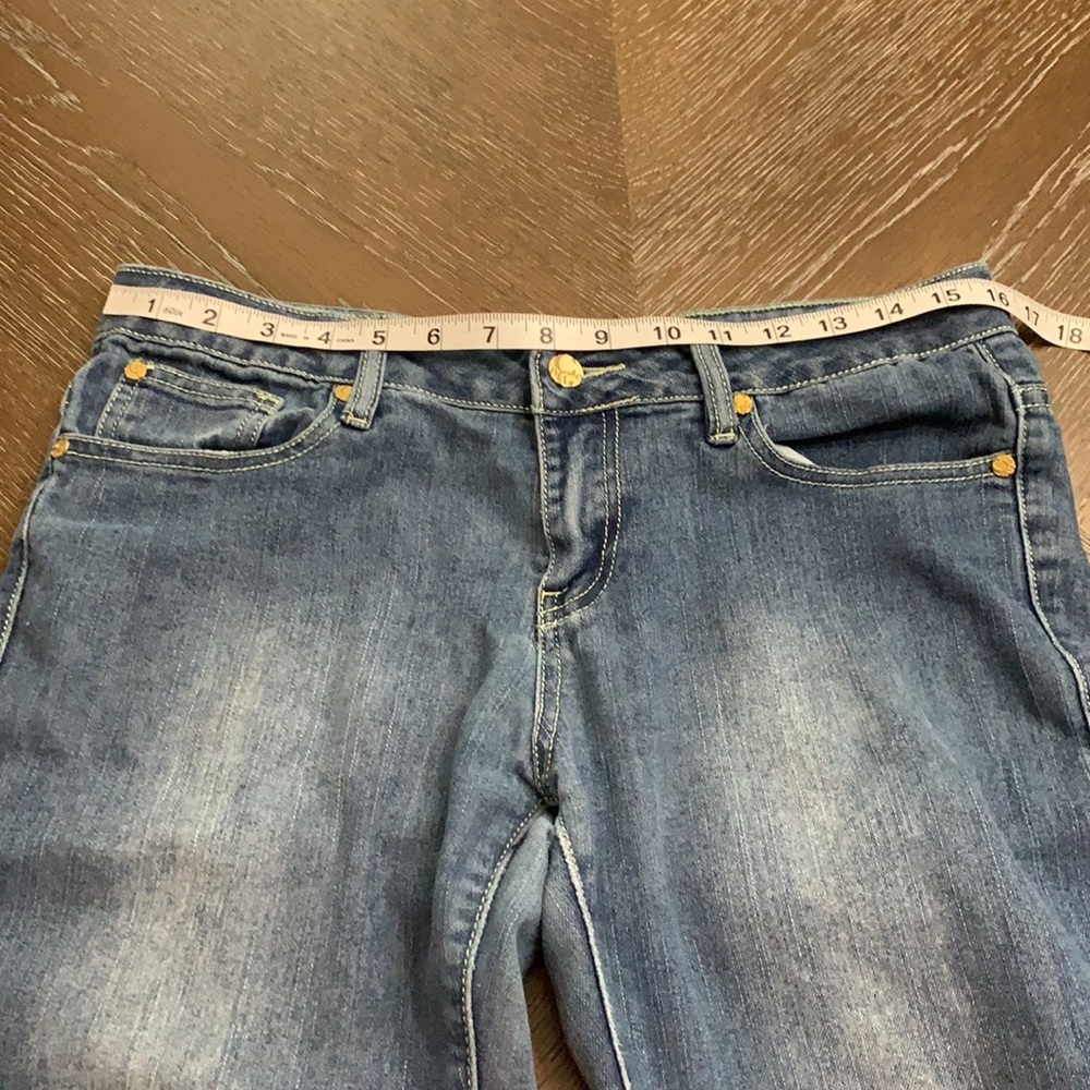 COOGI straight leg medium blue wash colorful pocket jean Size 10 - Picture 16 of 17